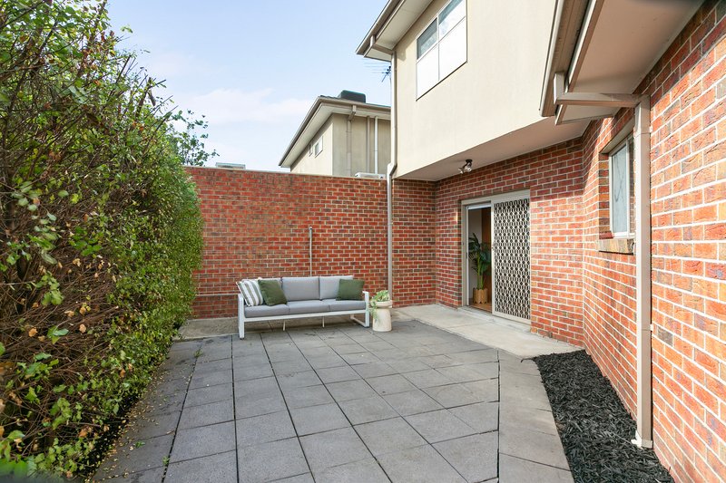 Photo - 2/3 Mack Street, Reservoir VIC 3073 - Image 12
