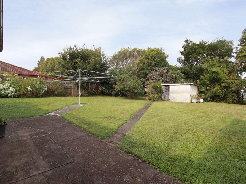 Photo - 23 Maggs Street, Wavell Heights QLD 4012 - Image 9