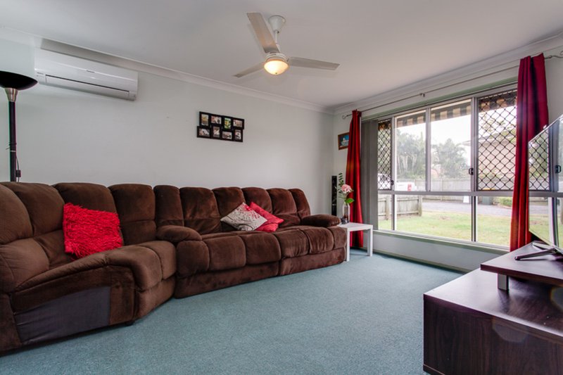 Photo - 23 Maitland Street, Forest Lake QLD 4078 - Image 3