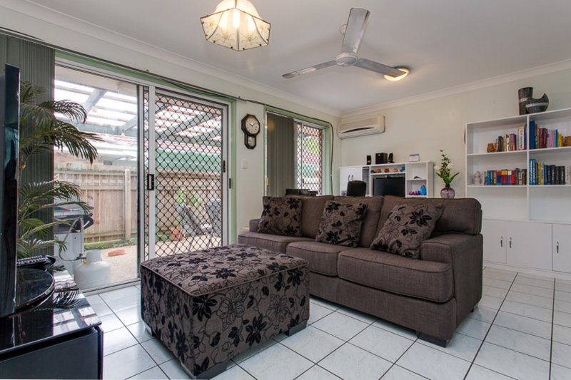 Photo - 23 Maitland Street, Forest Lake QLD 4078 - Image 4