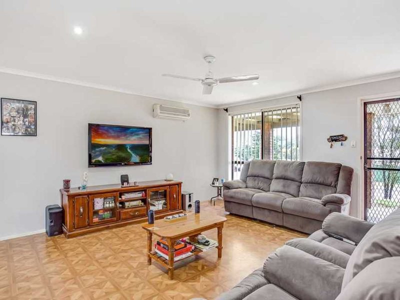 Photo - 23 Mandarin Court, Nerang QLD 4211 - Image 2