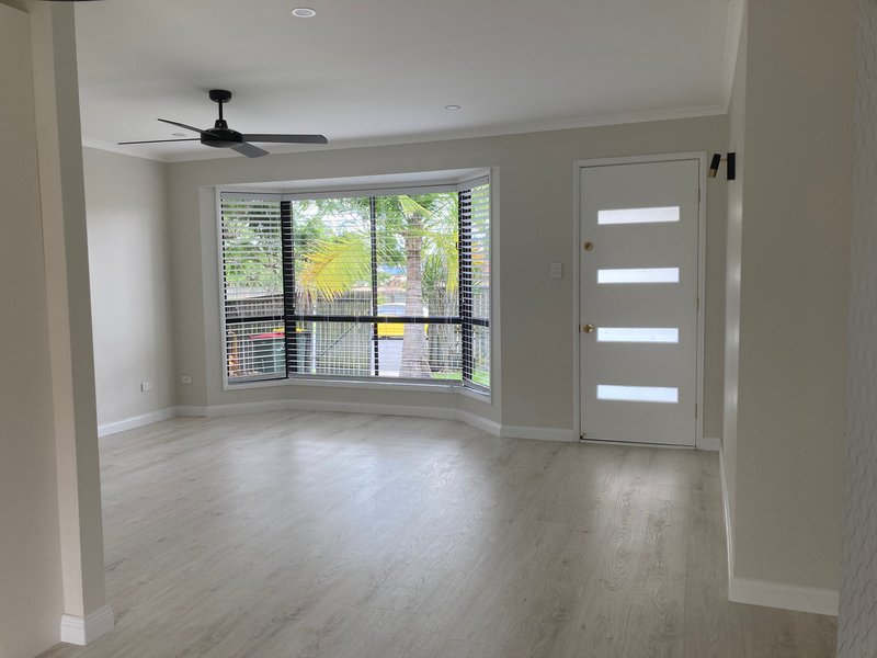 Photo - 23 Mariner Boulevard, Deception Bay QLD 4508 - Image 3