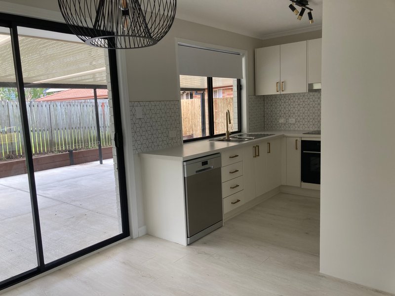 Photo - 23 Mariner Boulevard, Deception Bay QLD 4508 - Image 4