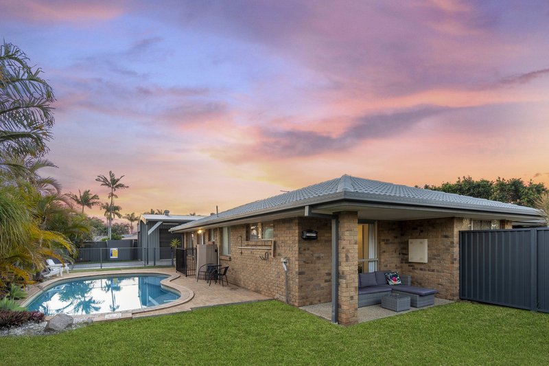 Photo - 23 Marlene Street, Murrumba Downs QLD 4503 - Image 18