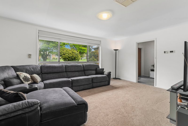 Photo - 23 Marlock Street, Rivett ACT 2611 - Image 2