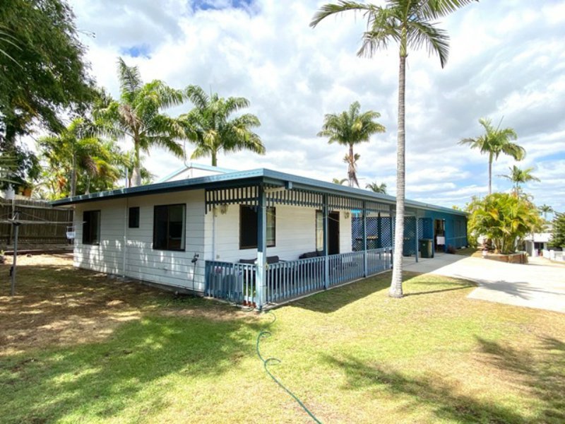 Photo - 2/3 Marquis Court, Tannum Sands QLD 4680 - Image 10