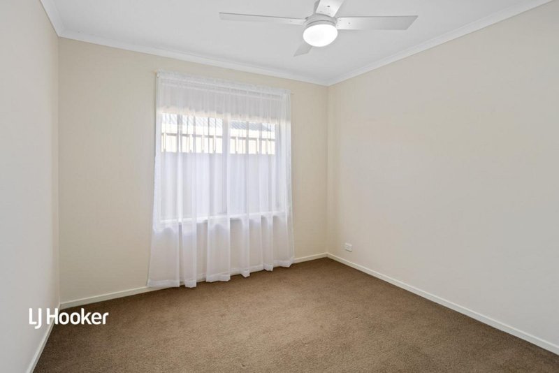 Photo - 23 Mary Crescent, Craigmore SA 5114 - Image 9