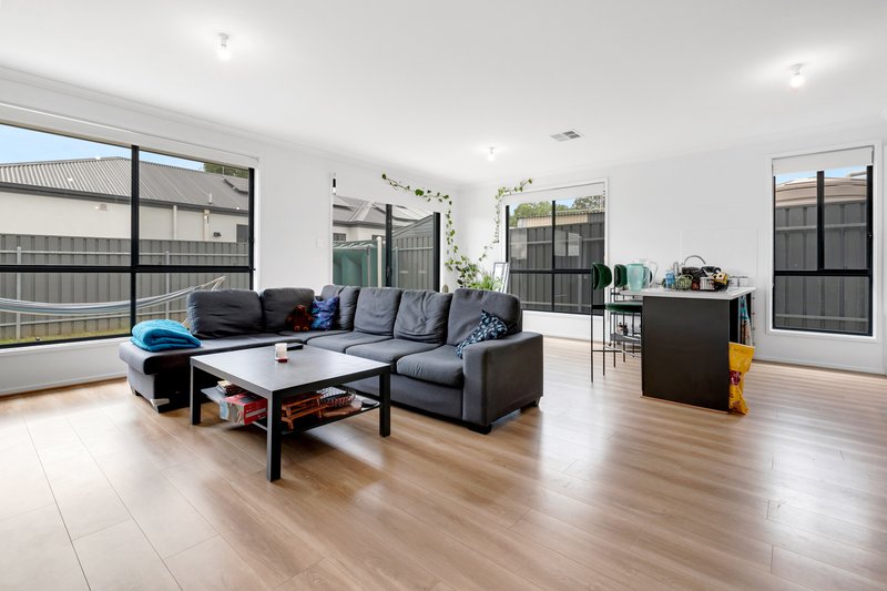 Photo - 23 Mary Street, Smithfield SA 5114 - Image 10