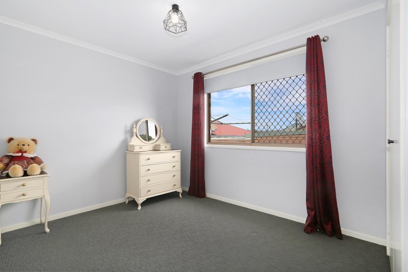 Photo - 23 Maxwell Drive, Wodonga VIC 3690 - Image 6