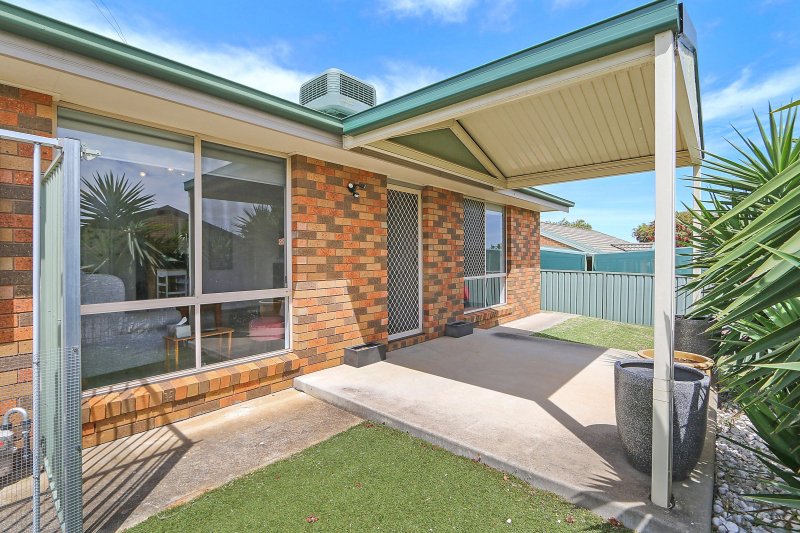 Photo - 23 Maxwell Drive, Wodonga VIC 3690 - Image 9