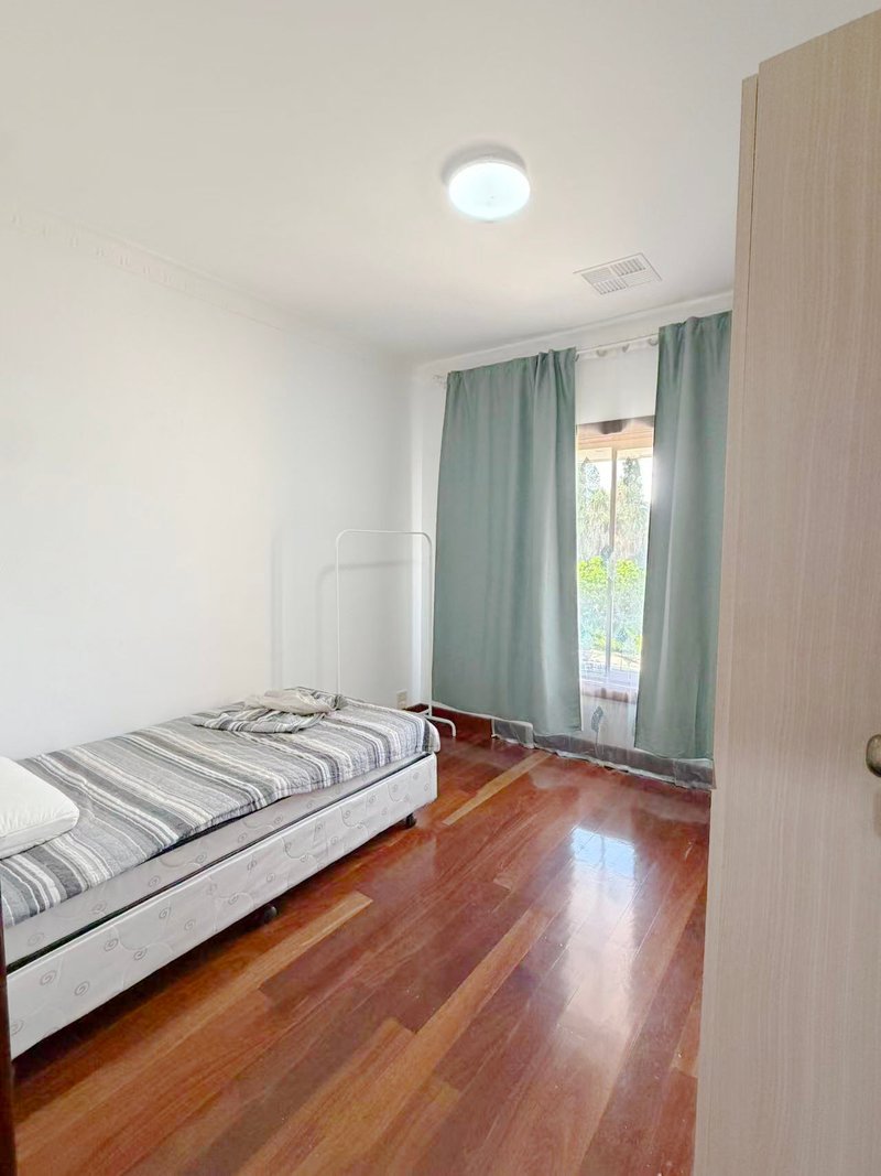 Photo - 23 Mayfield Avenue, Hectorville SA 5073 - Image 11