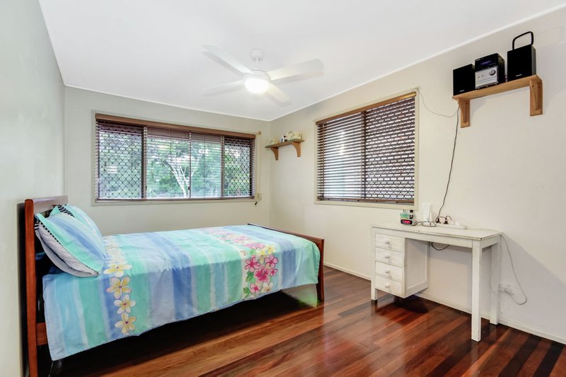 Photo - 23 Mcginn Road, Ferny Grove QLD 4055 - Image 10