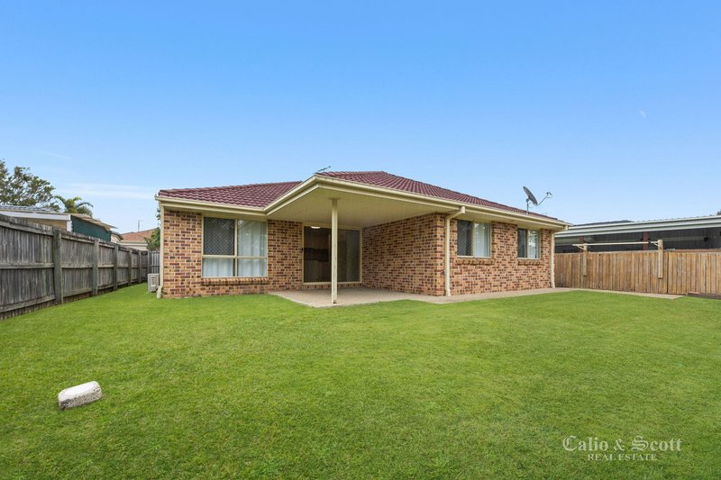 Photo - 23 Mckinlay Crescent, Murrumba Downs QLD 4503 - Image 16