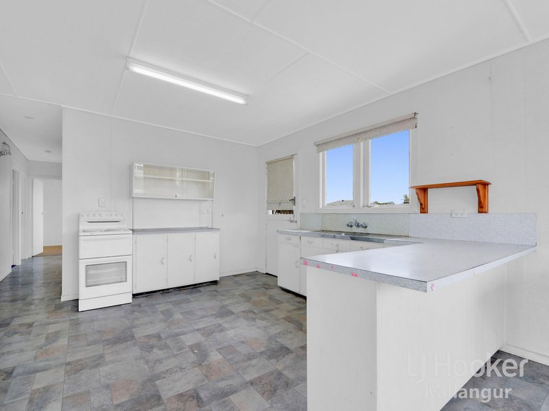 Photo - 23 Mcneill Road, Kallangur QLD 4503 - Image 6