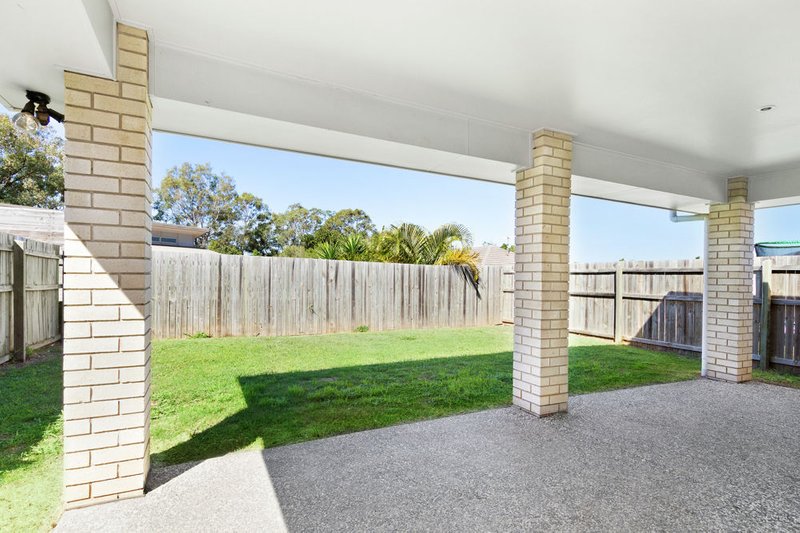 Photo - 23 Miers Crescent, Murrumba Downs QLD 4503 - Image 14