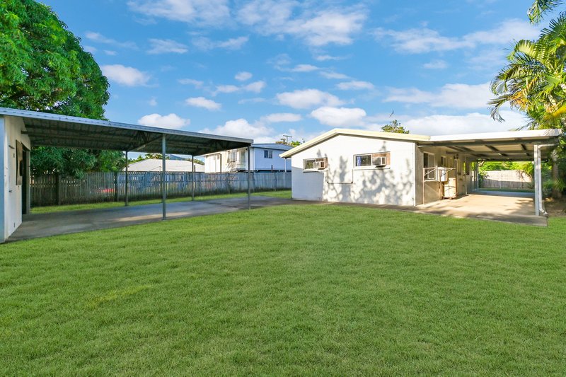 Photo - 23 Miles Avenue, Kelso QLD 4815 - Image 2