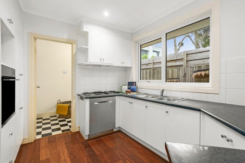 Photo - 2/3 Miller Street, Highett VIC 3190 - Image 8