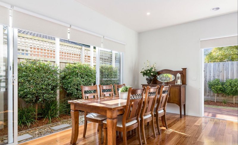 Photo - 2/3 Milton Street, Carnegie VIC 3163 - Image 3