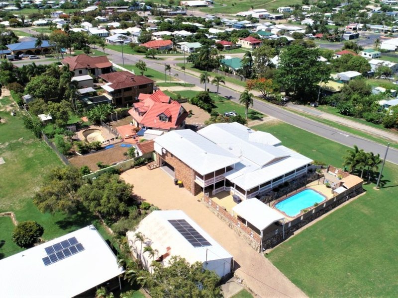 Photo - 23 Mitchell Street, Bowen QLD 4805 - Image 2