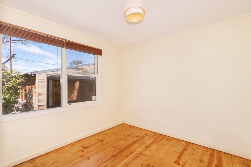 Photo - 23 Molesworth Street, Watson ACT 2602 - Image 5