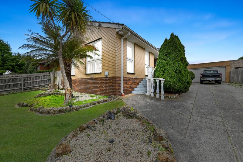 Photo - 23 Monash Crescent, Clayton South VIC 3169 - Image 2