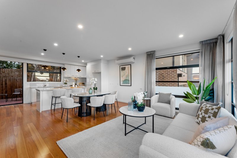 Photo - 23 Monica Street, Burwood VIC 3125 - Image 3