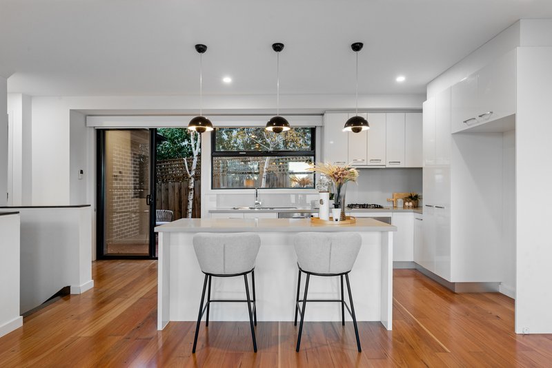 Photo - 23 Monica Street, Burwood VIC 3125 - Image 5