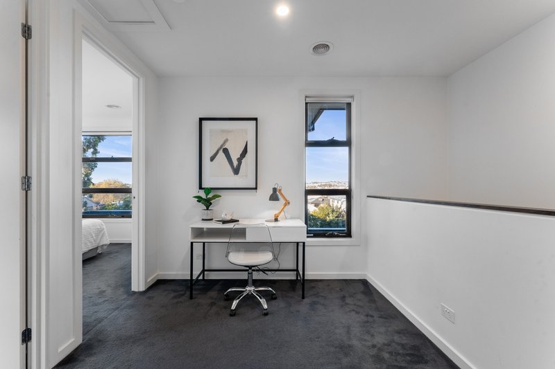Photo - 23 Monica Street, Burwood VIC 3125 - Image 7