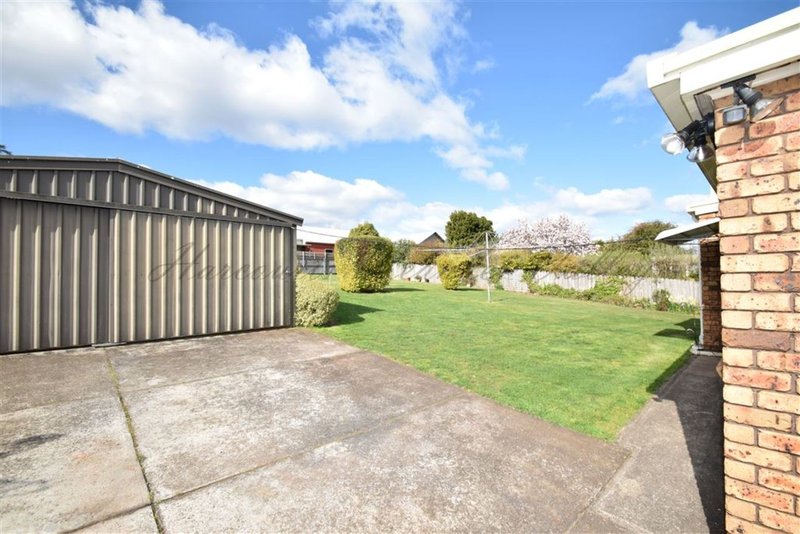 Photo - 23 Moriarty Street, Deloraine TAS 7304 - Image 4