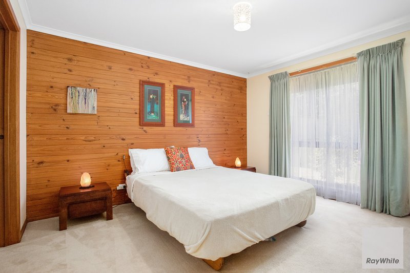 Photo - 23 Morris Drive, Keilor Downs VIC 3038 - Image 6