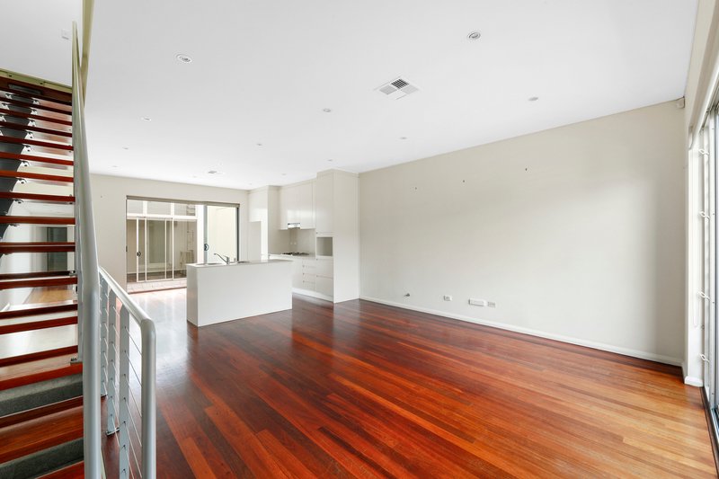 Photo - 23 Mount Street, Pyrmont NSW 2009 - Image 2
