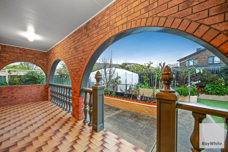 Photo - 23 Munich Drive, Keilor Downs VIC 3038 - Image 12