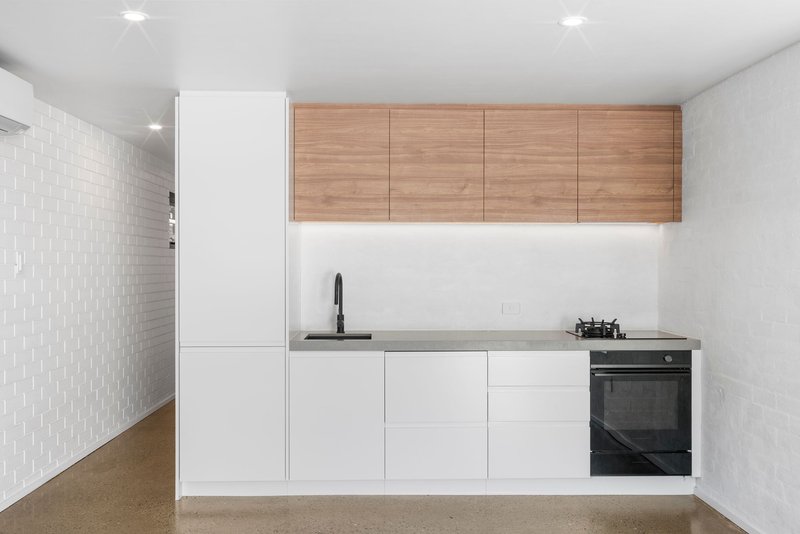 Photo - 2/3 Murraba Street, Currumbin QLD 4223 - Image 3