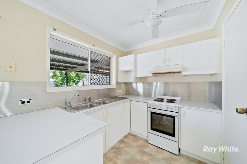 Photo - 23 Myall Street, Crestmead QLD 4132 - Image 2