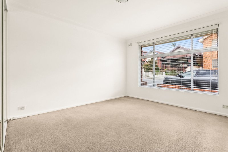 Photo - 23 Myrtle Street, Leichhardt NSW 2040 - Image 6