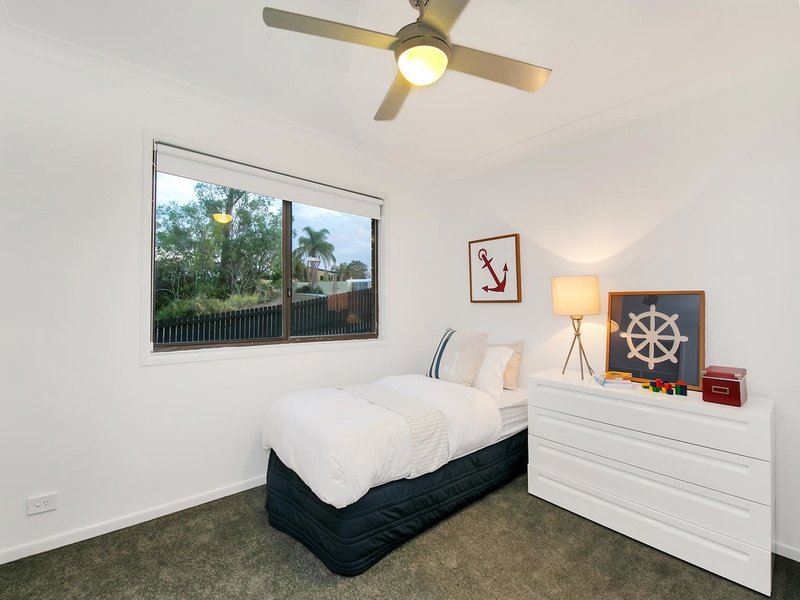 Photo - 23 Neptune Street, Chapel Hill QLD 4069 - Image 12