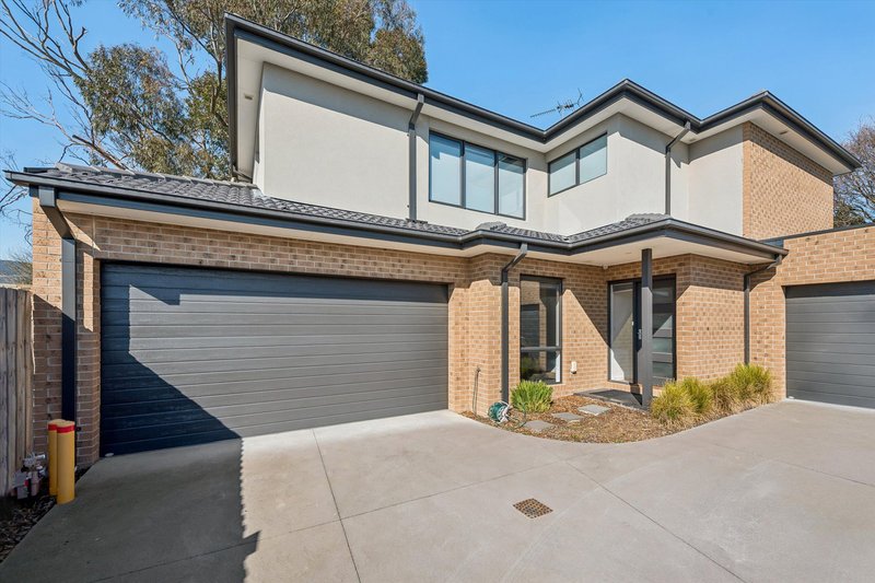Photo - 2/3 Nerissa Street, Ferntree Gully VIC 3156 - Image 1