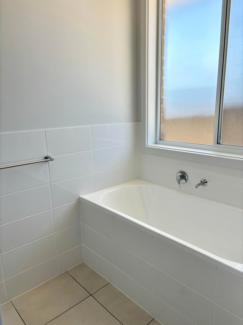 Photo - 23 Newbridge Parade, Murray Bridge SA 5253 - Image 6