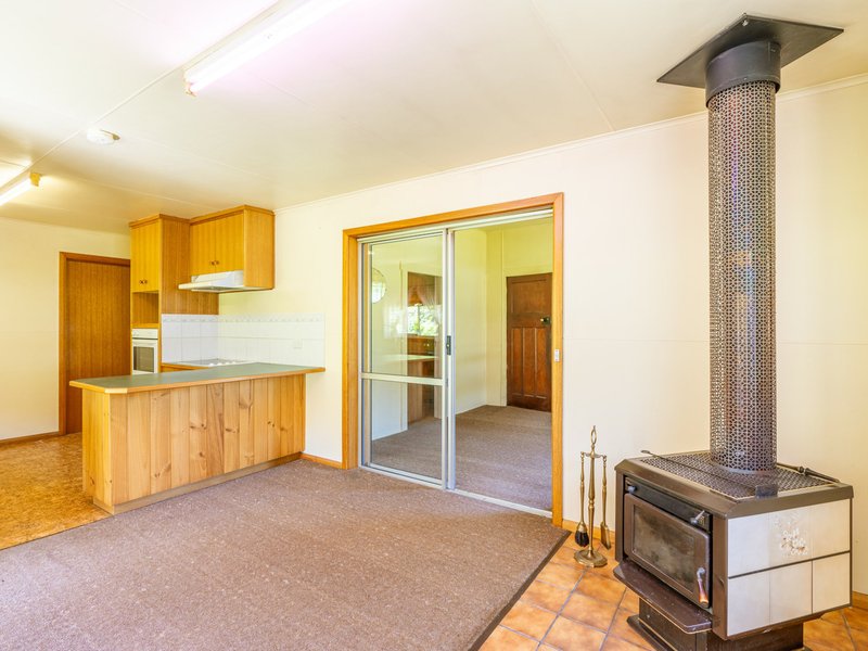 Photo - 23 Newman Street, St Marys TAS 7215 - Image 5