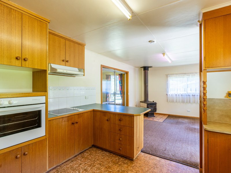 Photo - 23 Newman Street, St Marys TAS 7215 - Image 6