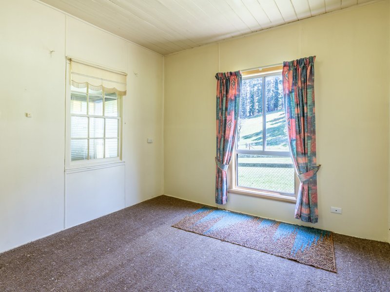 Photo - 23 Newman Street, St Marys TAS 7215 - Image 12