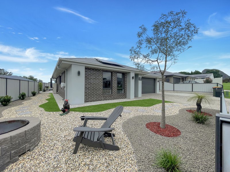 23 Ngungun Crescent, Glass House Mountains QLD 4518