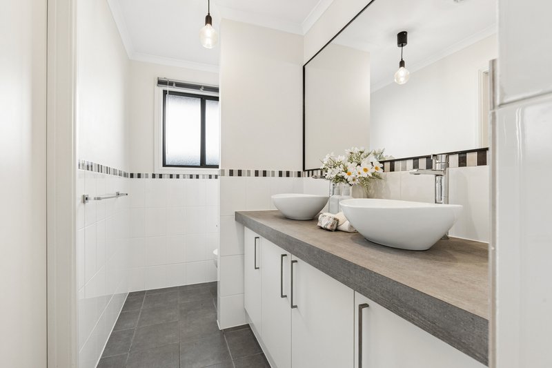 Photo - 23 Nicholas Paech Drive, Hahndorf SA 5245 - Image 6