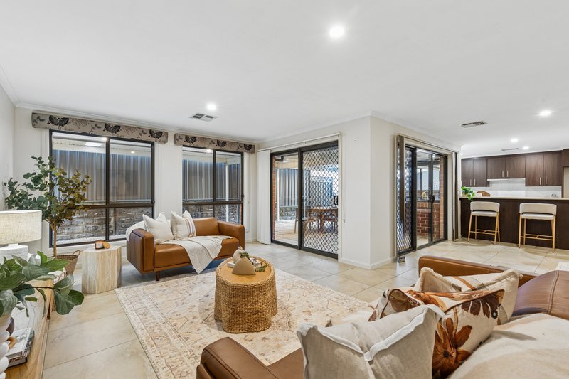 Photo - 23 Nicholas Paech Drive, Hahndorf SA 5245 - Image 10