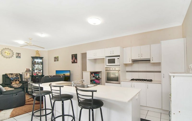 Photo - 23 Nicholls Drive, Redbank Plains QLD 4301 - Image 2