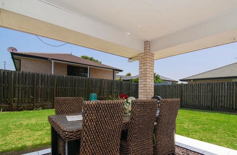 Photo - 23 Nicholls Drive, Redbank Plains QLD 4301 - Image 13