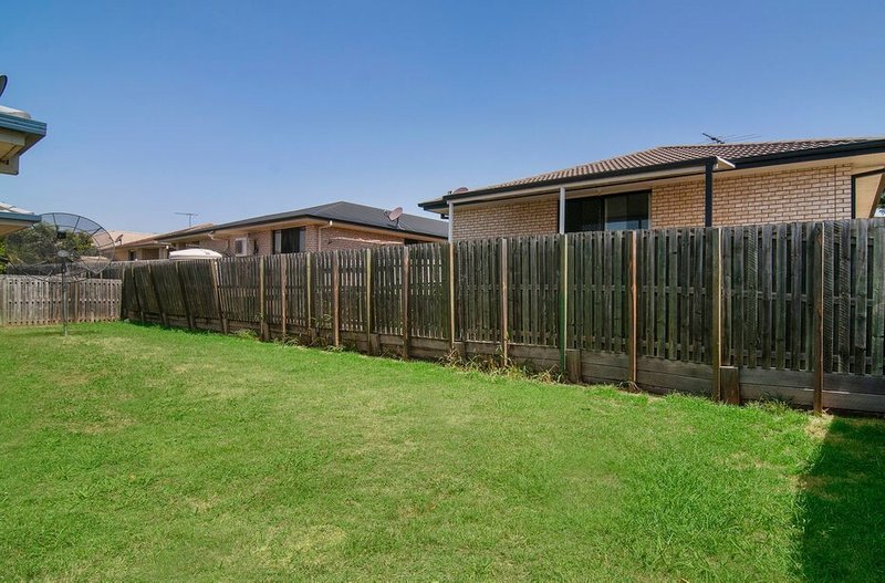 Photo - 23 Nicholls Drive, Redbank Plains QLD 4301 - Image 14