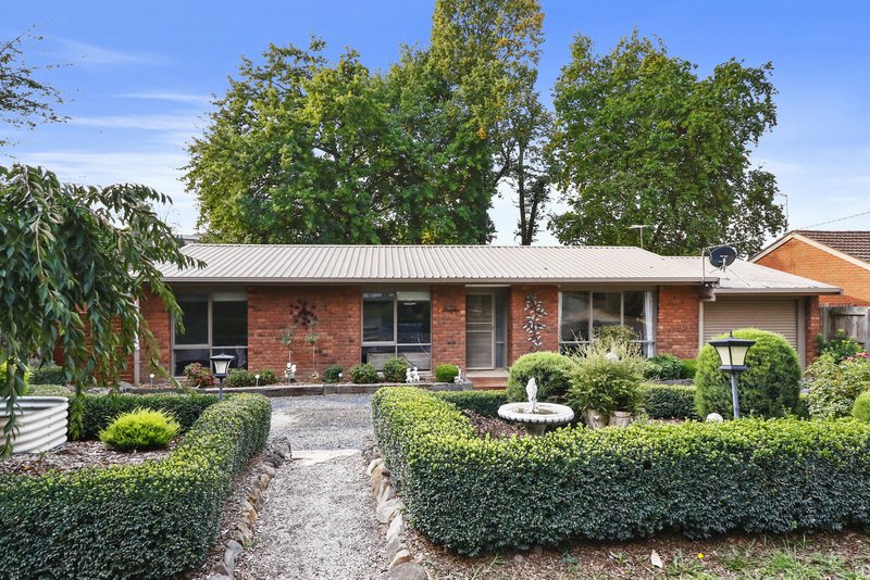 23 Norman Berry Drive, Seville VIC 3139