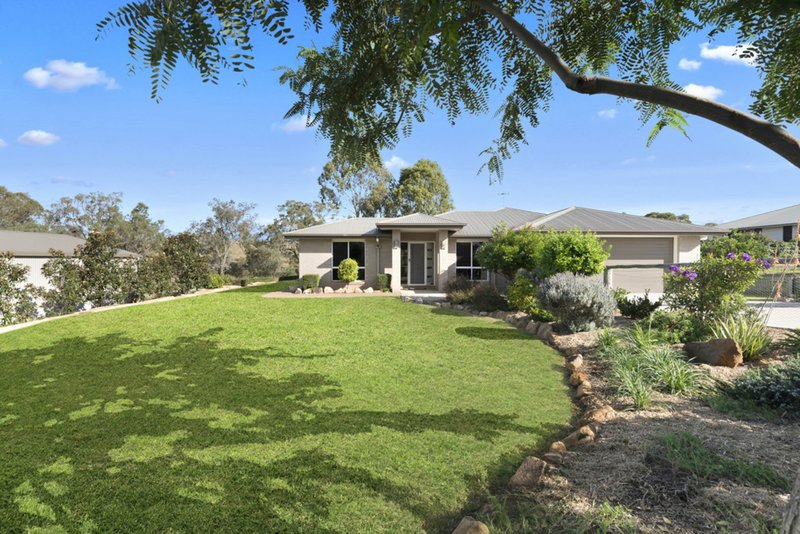 Photo - 23 Northerly Drive, Hodgson Vale QLD 4352 - Image 2