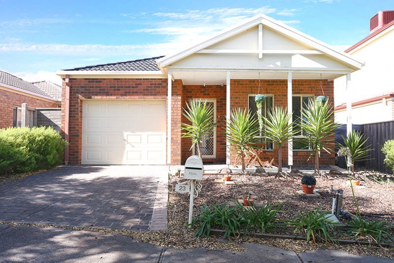 Photo - 23 Northstead Way, Craigieburn VIC 3064 - Image 2